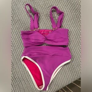 Lain Snow neon purple size small Isle of Palms top and Kiawah bottom